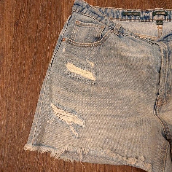 Wild Fable Women's Distressed Blue Jean Cutoff Shorts - Size 14, Super High Rise - Picture 3 of 6